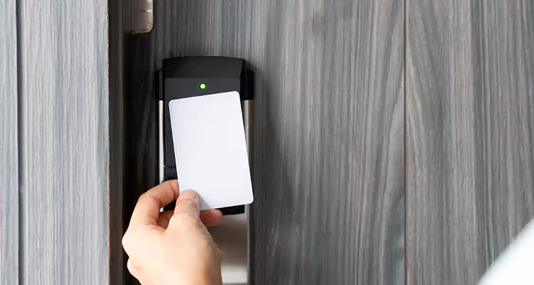Hotel Swipe Card Door Locks Repair in Wekiwa Springs, FL