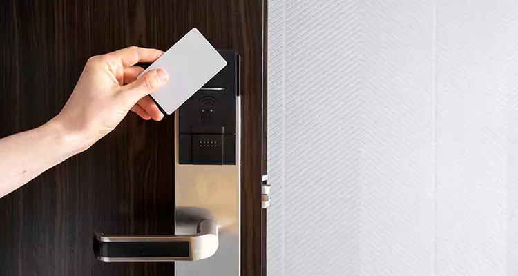 Why Choose Us for Hotel Keycard Lock Repair in Wekiwa Springs, FL?