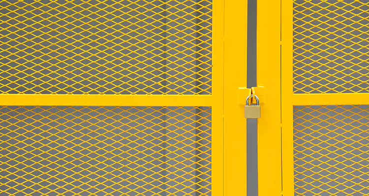 Steel Mesh Screen Door Repair in Wekiwa Springs, FL