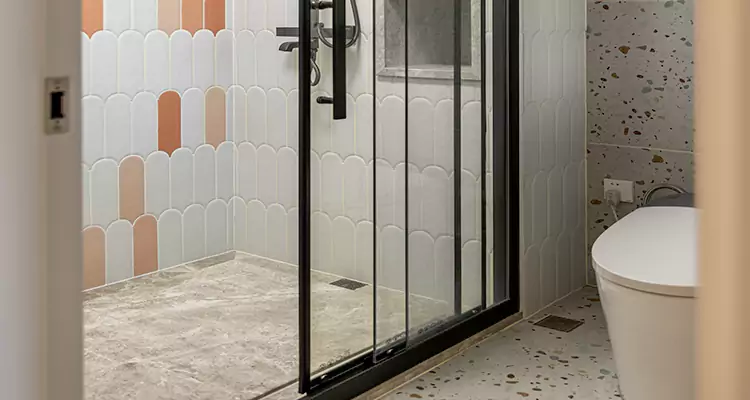 Sliding Shower Door Repair in Wekiwa Springs, FL