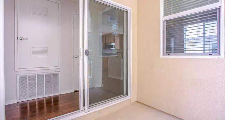Sliding Screen Door Track Repair in Wekiwa Springs, FL