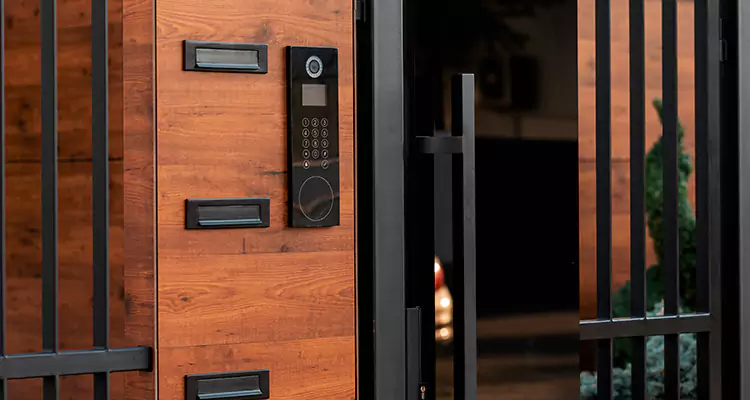 Automatic Door Maintenance in Wekiwa Springs, FL