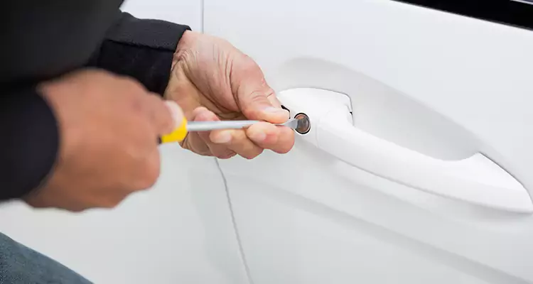 Door Knob Repair Plate in Wekiwa Springs, FL