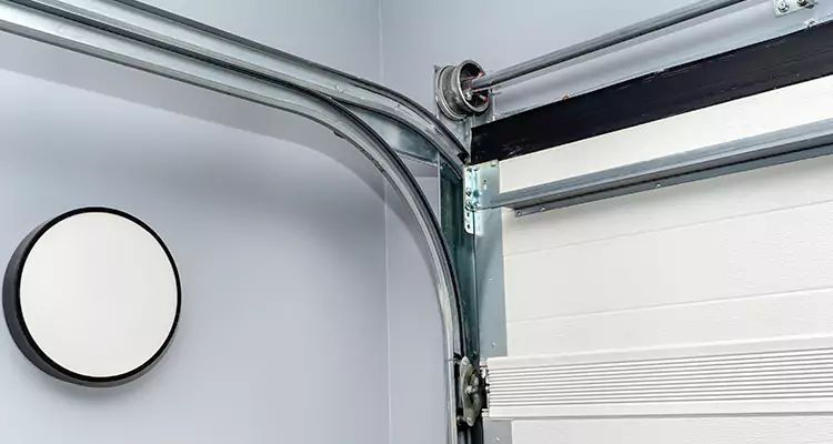 Garage Door Cable Repair Cost in Wekiwa Springs, FL