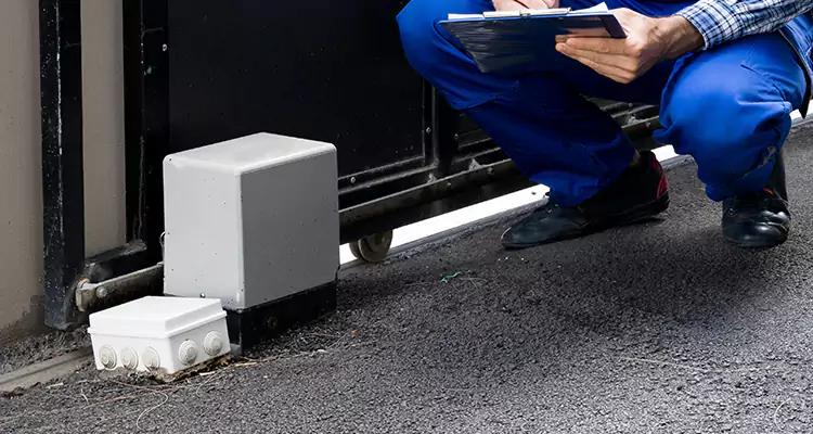 Genie Garage Door Sensor Replacement in Wekiwa Springs, FL