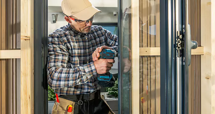 Top-Rated Patio Door Handle and Lock Repair Service for Homeowners in Wekiwa Springs, FL