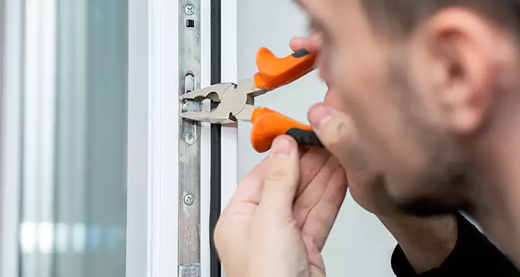 Patio Door Latch Repair in Wekiwa Springs, FL