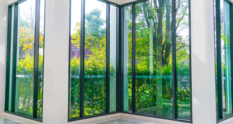 Folding Glass Balcony Door Repair in Wekiwa Springs, FL
