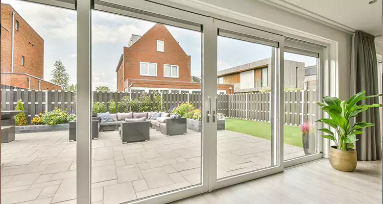 3 Panel Sliding Glass Door Repair in Wekiwa Springs, FL