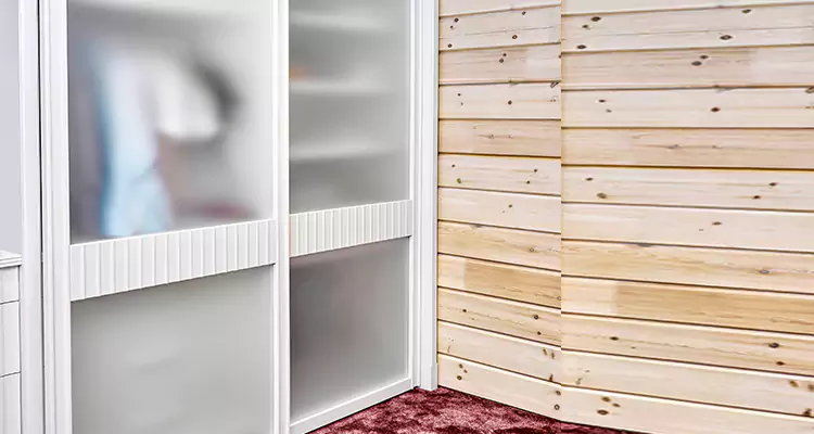 Sliding Closet Door Rollers Replacement in Wekiwa Springs, FL